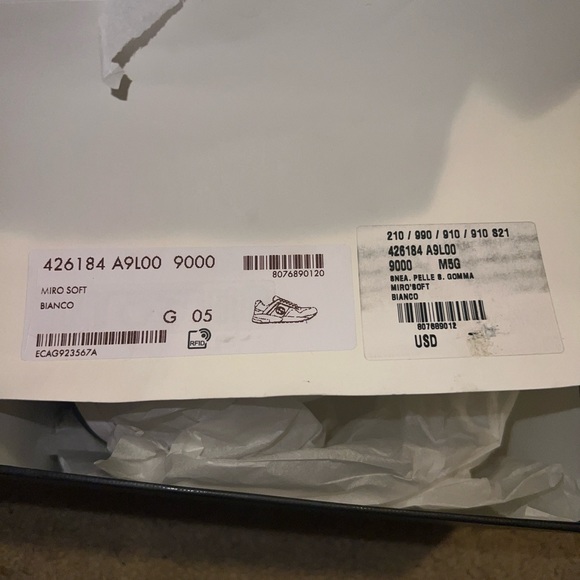 Gucci white leather sneaker size 9 - Picture 6 of 9